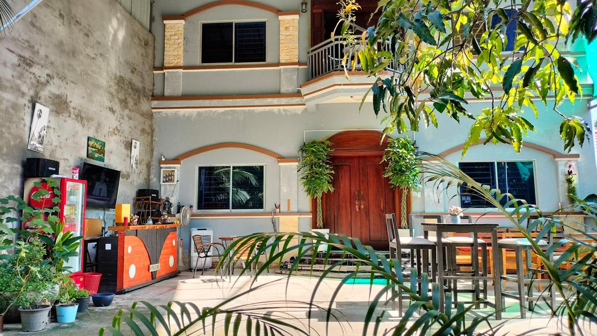 Pit stop villa - Hotel - Restaurant Kampot Esterno foto